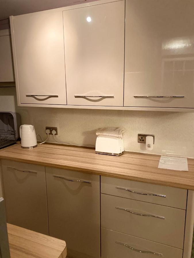Coastal Cabin Chalet Roch 외부 사진